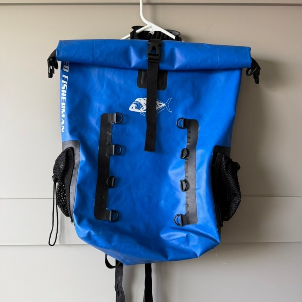 Purebred Fisherman Waterproof Roll Top Dry Bag Backpack Blue Fishing Hawaii